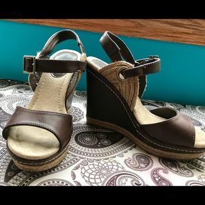 Dark Brown Wedges